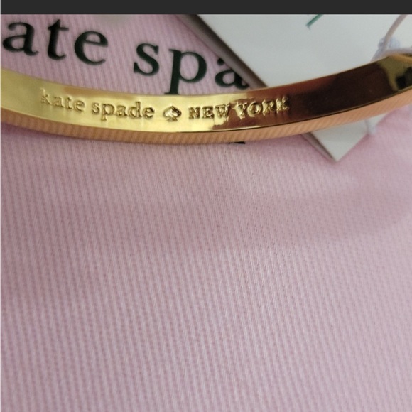 Kate Spade Bangle Bracelet. Brand New. Beautiful Christmas Present 🎁🎄 - Picture 4 of 8